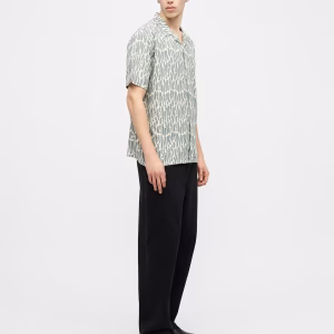 Camisa VOLCOM de hombre fluida y llamativa Boldstone estampada